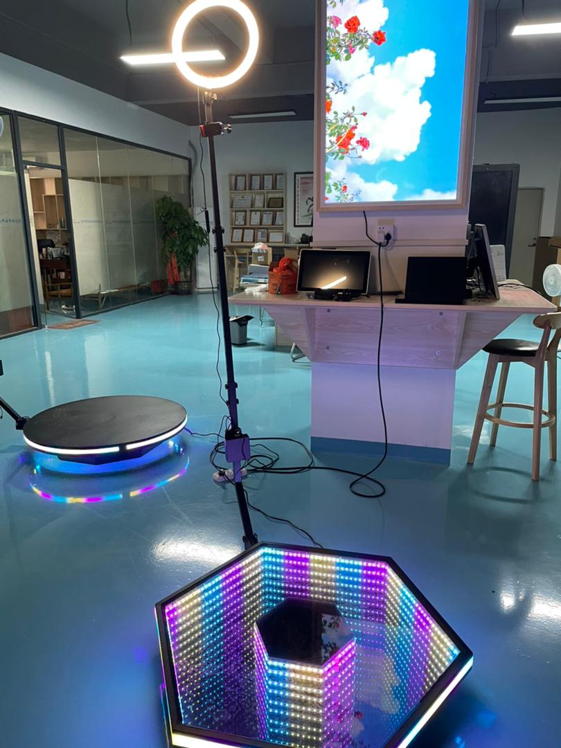 3D holografiko bistaratzea 360 graduko auto-argazkia